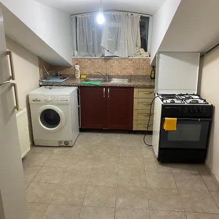 Private In Maltepe,istanbul Δωμάτια σε οικογενειακή κατοικία Κωνσταντινούπολη